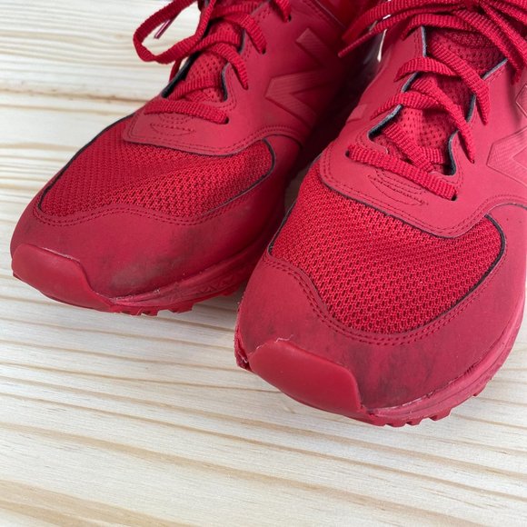 New Balance 574 Red Running Athletic Sneakers 11.5 - Picture 3 of 8